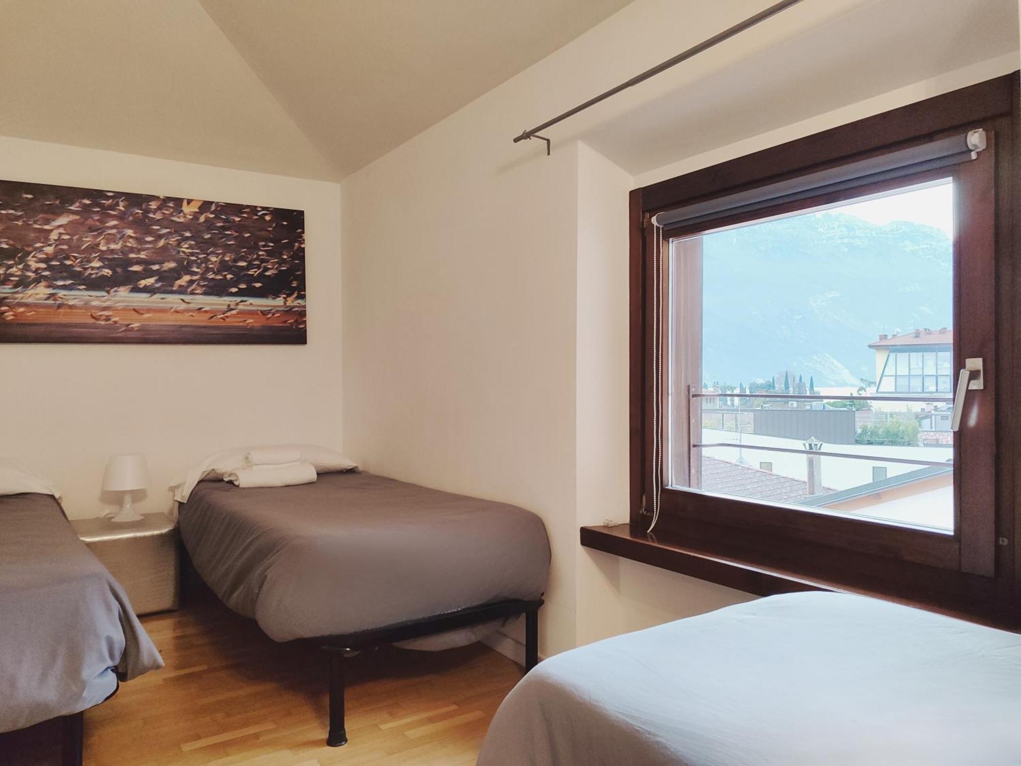 King Of The Lake Riva del Garda Bagian luar foto